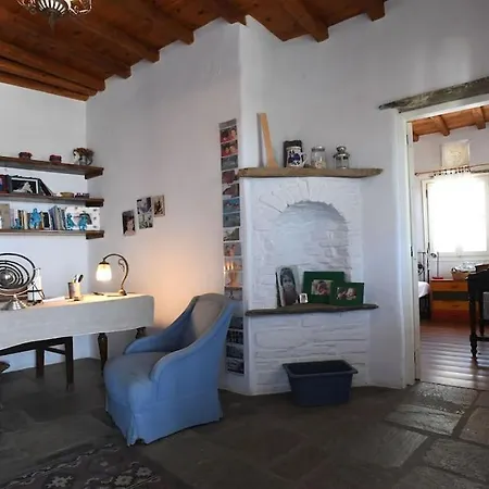 Villa Evilion Traditional House
