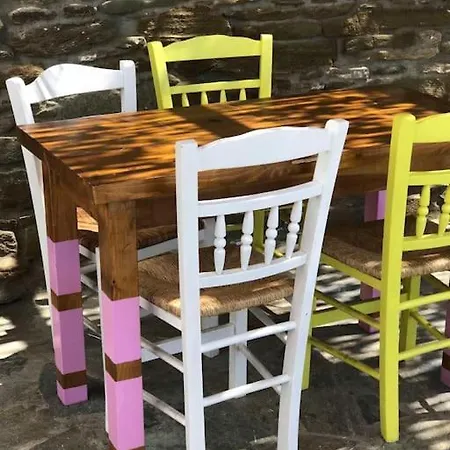 וילה Evilion Traditional House *