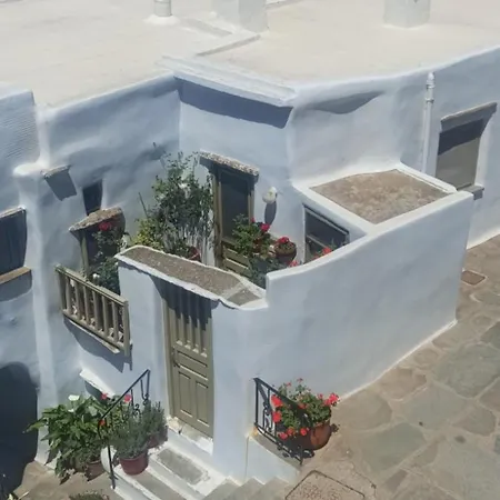 Evilion Traditional House וילה *